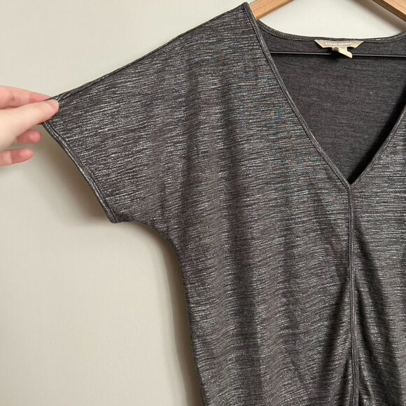 Banana Republic Silver/Gray Flowy T-Shirt - Picture 2 of 5